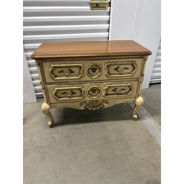 French Provincial 1968 Drexel Et Cetera French Provincial Two-Drawer Commode For Sale - Image 3 of 10