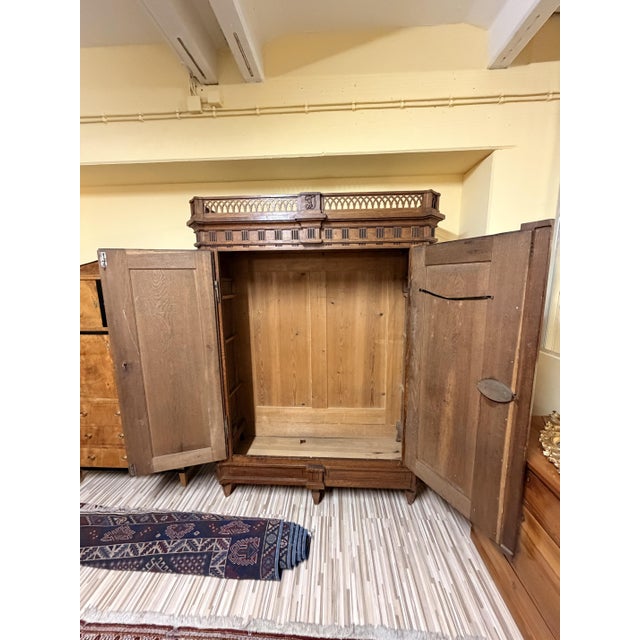 Louis XVI Cabinet with Inlaid and Carvings, 1740 For Sale - Image 4 of 5