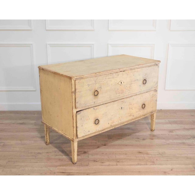 Late 18th Century Alsatian Pine Chest of Drawers with Original Paint For Sale - Image 4 of 8
