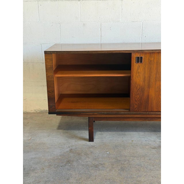 Rosewood Sideboard Long Sliding Door Credenza Denmark Mid-Century Modern 1960s For Sale - Image 10 of 10