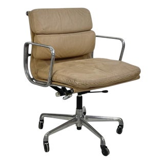 Camel Leather Soft Pad Group Chair by Charles and Ray Eames for Herman Miller, 1960s For Sale