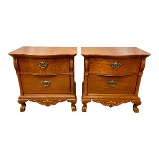 Vintage Lexington Victorian Mansion Sampler Collection Solid Oak Nightstands - Pair For Sale