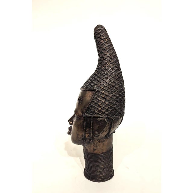 Beninese Edo Era Cast Bronze Bust For Sale - Image 4 of 7