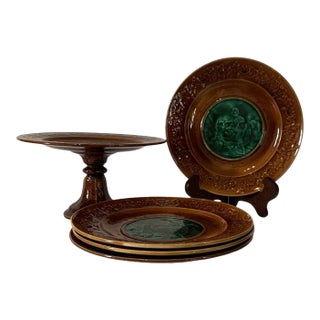Set of 4 Antique Plates & Cake Stand With Classical Figural Medallions, C. 1900 For Sale