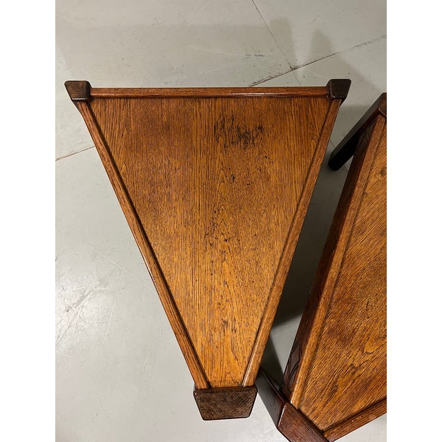 Brown Brutalist Triangular Shaped Oak Coffee Side Tables, 1970s, Set of 2 For Sale - Image 8 of 18