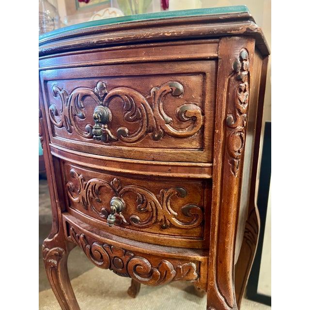 French Vintage 1920s French-Style End Tables With 3-Drawers, Ornate Carvings and Glass Tops For Sale - Image 3 of 10