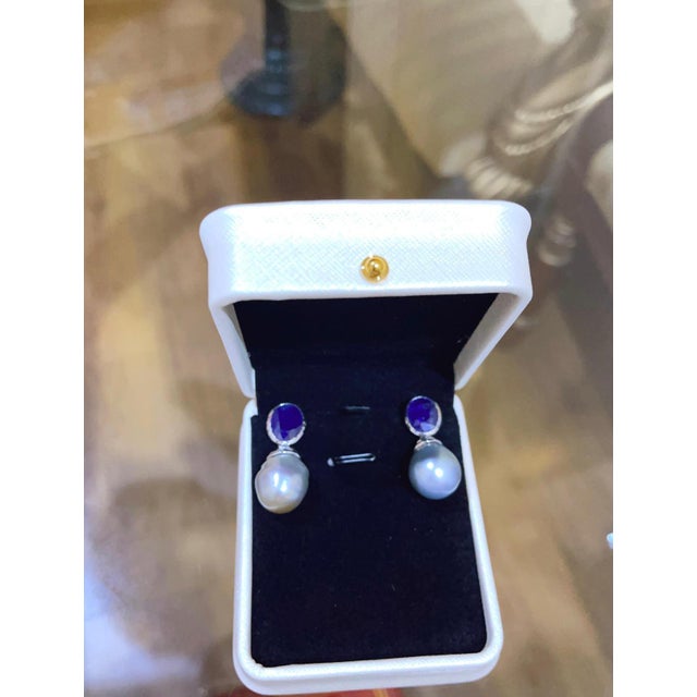 Early 21st Century Bochic "Capri" Vintage Sapphire, Topaz & Pearl Earrings Set In 18K Gold & Silver, A Pair For Sale - Image 5 of 18