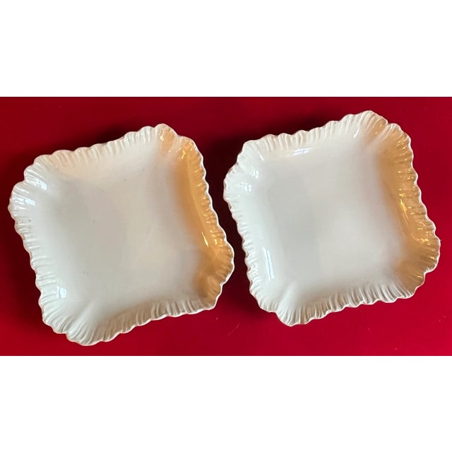 Ceramic Antique 18th Century English Rococo Wedgwood Creamware Shell Edge Square Serving Dishes or Bowls - a Pair For Sale - Image 7 of 12