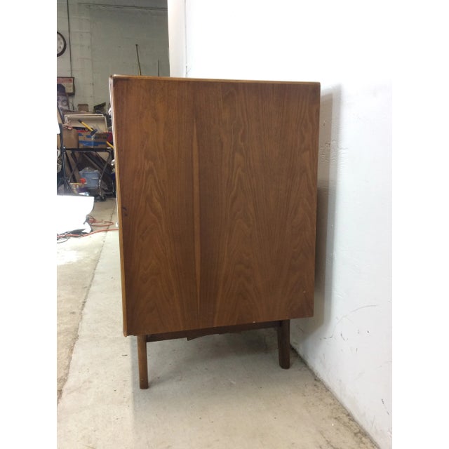 Brown Mid Century Modern Lowboy Dresser by Perspective Series From Lane Furniture For Sale - Image 8 of 12
