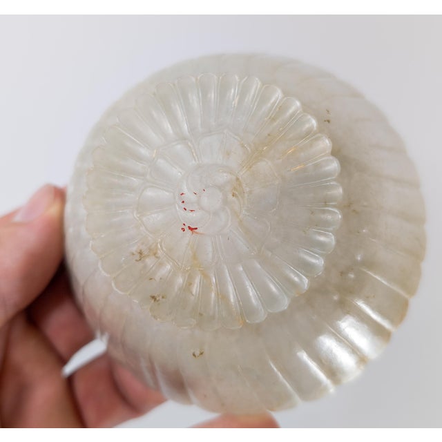 18th Century Chinese Carved Mughal Style Nephrite Jade Chrysanthemum Bowl For Sale - Image 11 of 12