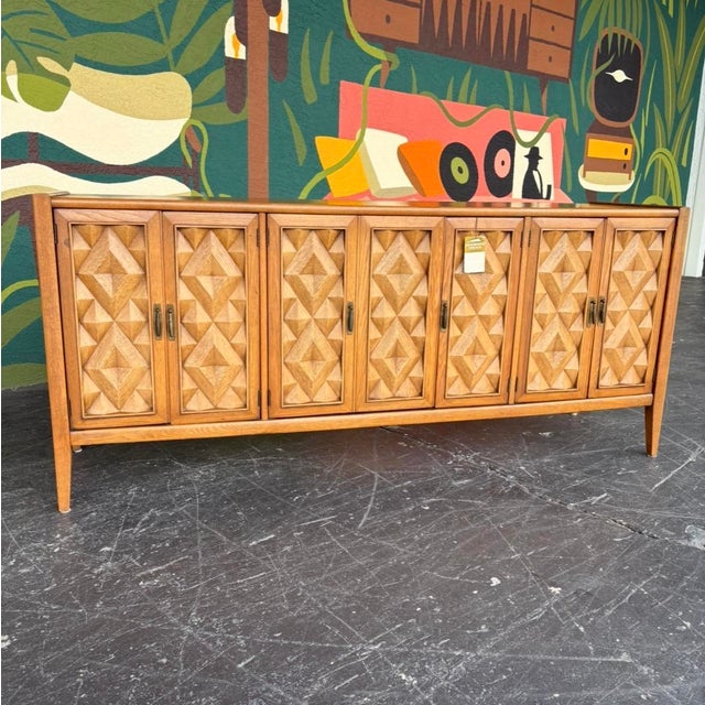 Mid 20th Century Mid Century Broyhill Diamond Head Hutch For Sale - Image 5 of 14
