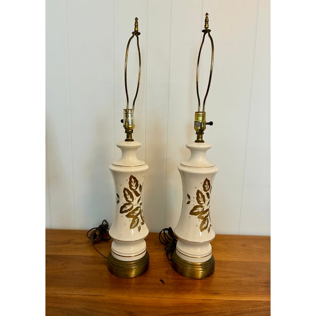 White Mid 20th Century Mid Century Modern Gilded Leaf Motif Ceramic Lamps - a Pair For Sale - Image 8 of 9
