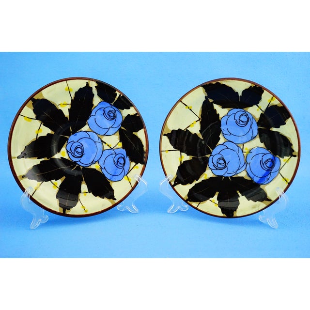 Measurements: single plate: diameter: 15.5 cm; depth: 2 cm; total weight: 0.375 kg item : elegant pair of vintage...