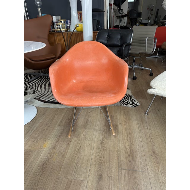 Herman Miller Fiberglass Rocking Armchair by Charles and Ray Eames, 1970s For Sale - Image 4 of 9