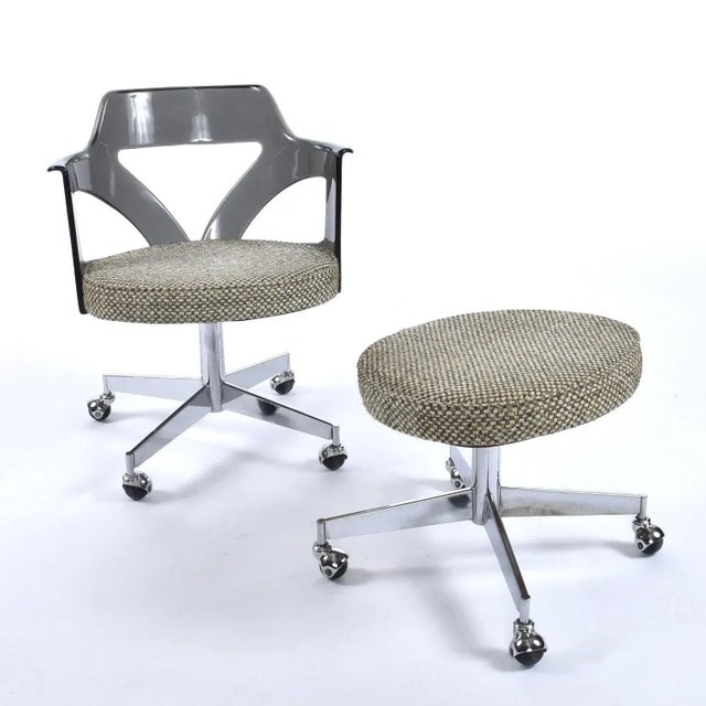 1970s Chromcraft Style Space Age Acrylic Armchair With Rolling Footstool For Sale - Image 6 of 12