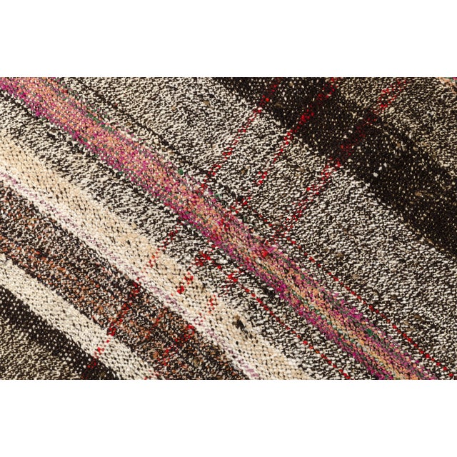 Vintage Anatolian Kilim Rug For Sale - Image 6 of 10