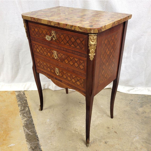 Early 19th Century Antique French Louis XV Style Marquetry Side Table Commode Marble Top For Sale - Image 5 of 12