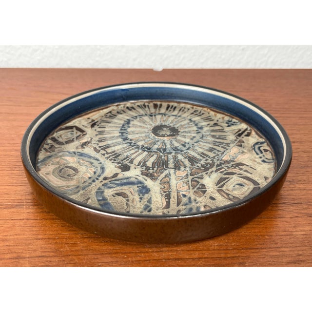 Mid-Century Modern Danish Porcelain Baca Series Bowl by Nils Thorsson for Royal Copenhagen, 1960s For Sale - Image 17 of 17