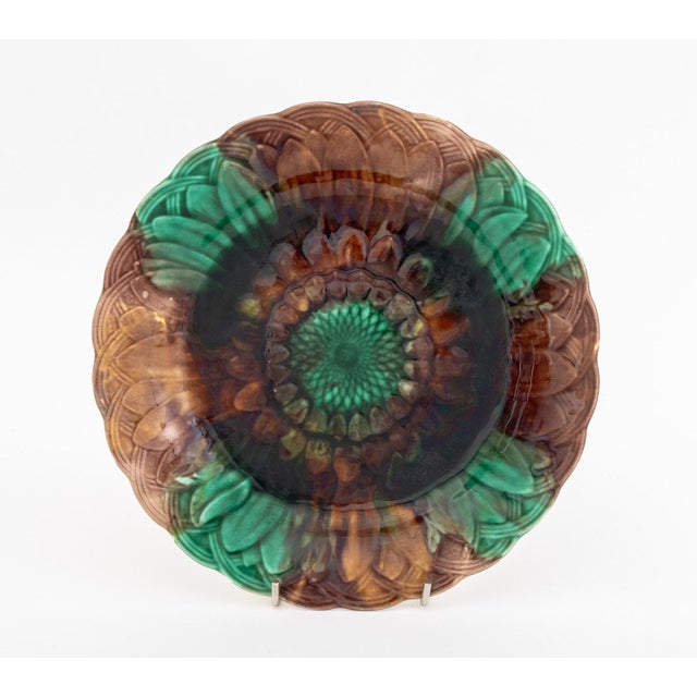 Wedgwood Sunflower Majolica Tableware, 7 Pieces For Sale In New York - Image 6 of 14