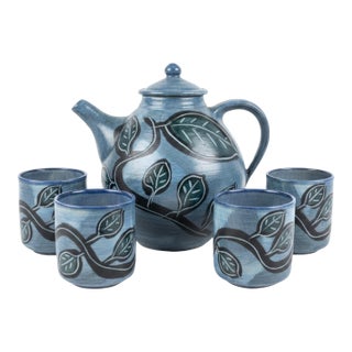 Signed Butterfield Studio Pottery Teapot 4 Cups Blue Green Sgraffito Set For Sale