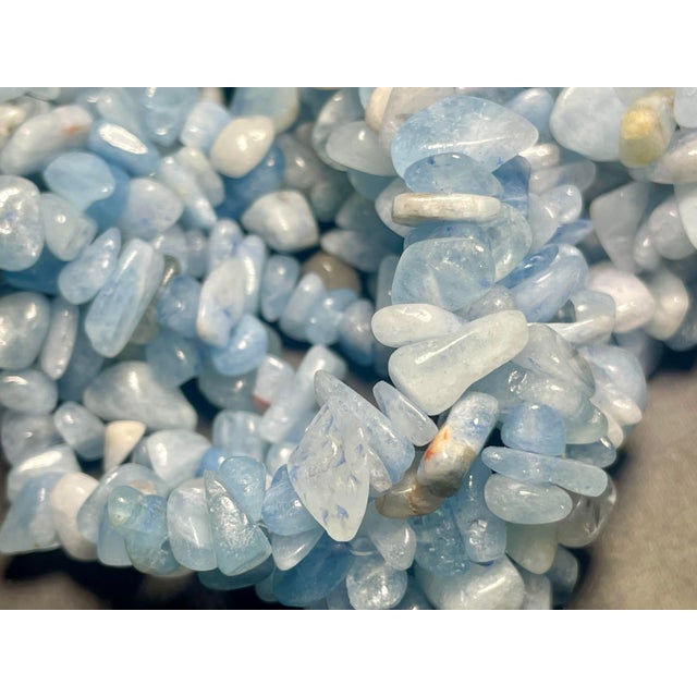 1990s Natural Aquamarine Gemstone Necklace Braided With Sterling Silver Clasp. For Sale - Image 5 of 6