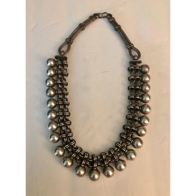Early 20th Century Traditional Rajasthan Indian Silver Choker Necklace For Sale - Image 9 of 9
