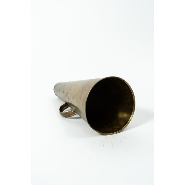 Industrial Antique Brass Megaphone in the style of Maritime Railway, 1900s For Sale - Image 3 of 4