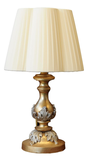 Floral Motif Pleated Lamp