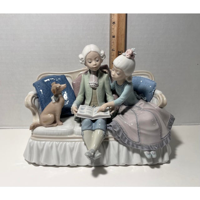 Vintage Lladro Story Time #5229 Retired Porcelain Figurine Mint Condition For Sale - Image 9 of 9