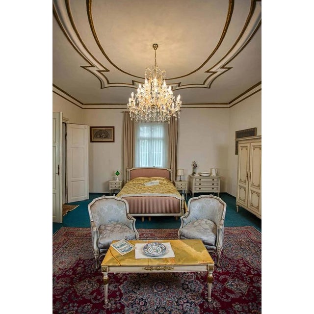 White Coffee Table with Onyx Top For Sale - Image 3 of 7