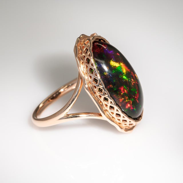 8.6Ct Black Opal Ring With Natural Diamond Accents: Solid 14k Gold, Size 6.75 For Sale In Columbus - Image 6 of 8