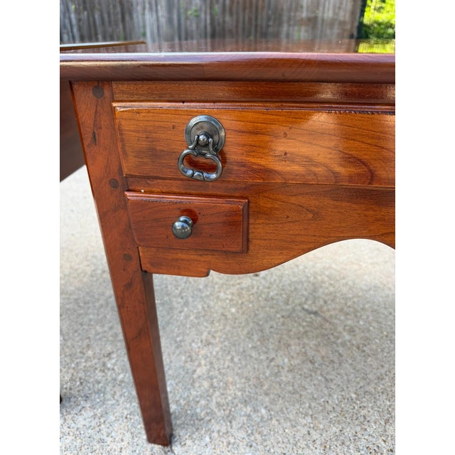 Late 20th Century Bob Timberlake #833-946 for Lexington Solid Cherry Lamp End Side Tables – Pair For Sale In Dallas - Image 6 of 18