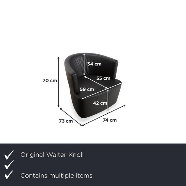 with this pair of armchairs from Walter Knoll, you get two pieces of a design that draws on the company's long tradition...