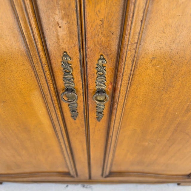1930s Karges Country French Walnut Pullout Folding Service Bar For Sale - Image 17 of 18