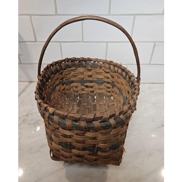 Late 19th Century Appalachian or Tribal Gathering Basket For Sale - Image 4 of 13