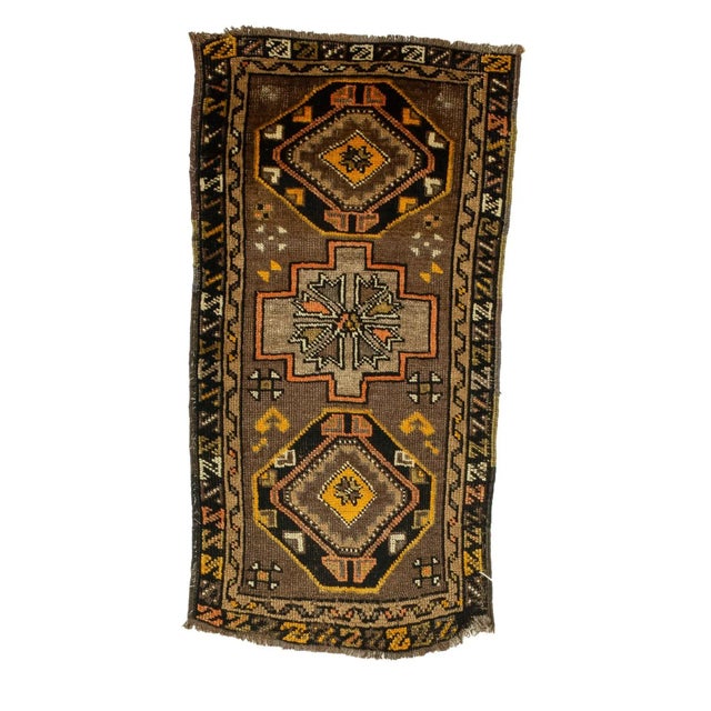 Vintage Mid Century Turkish Rug For Sale - Image 4 of 4