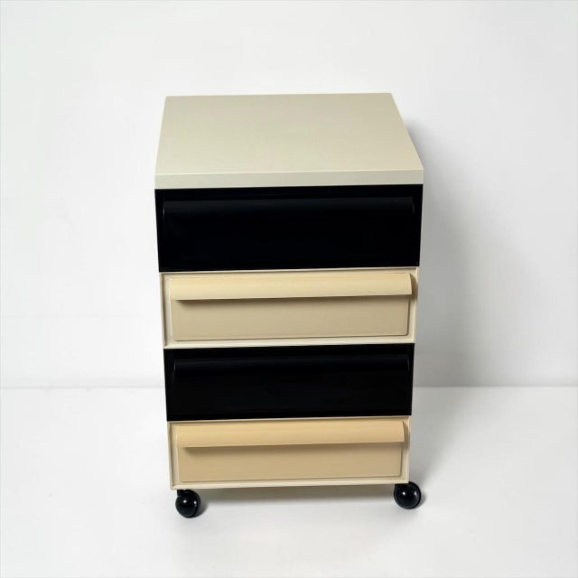 Chest of Drawers in Ivory and Black Plastic by Simon Fussell for Kartell, Italy, 1970s For Sale - Image 12 of 12