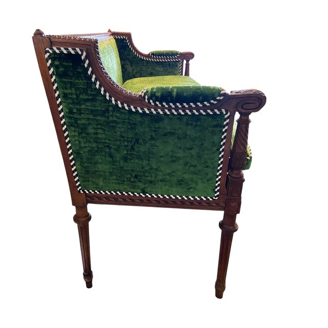 French Antique Louis XVI Emerald Green Silk Velvet Sofa Settee For Sale - Image 3 of 4