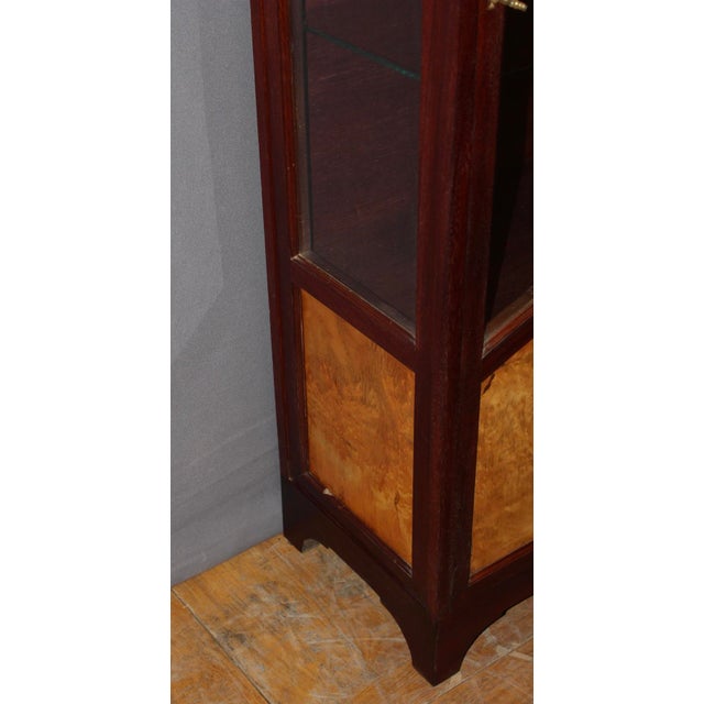 Art Deco Marquetry Display Case, 1925 For Sale - Image 11 of 14