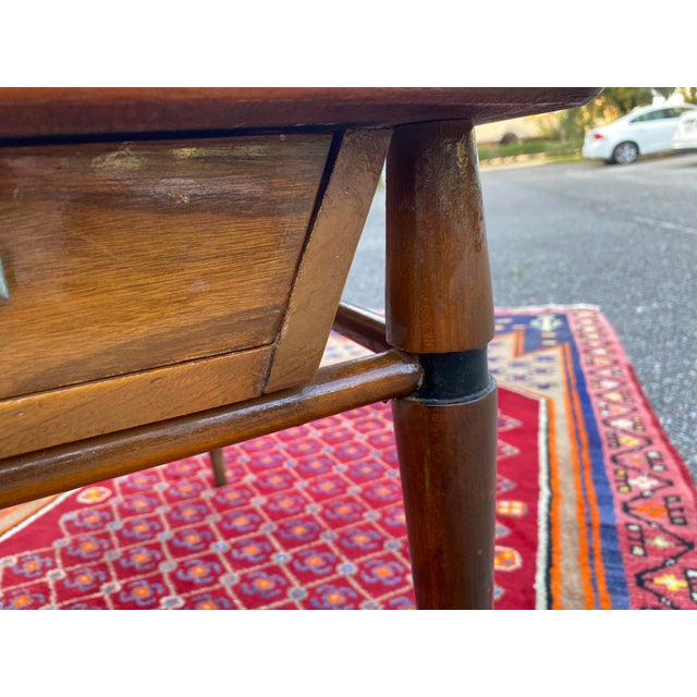 Mid-Century Modern End Table With Drawer For Sale - Image 10 of 13