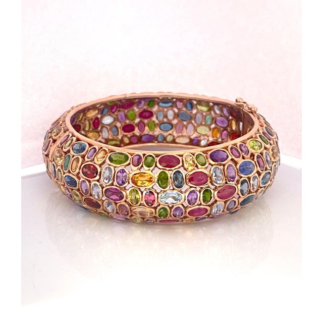 Bochic "Capri" Vintage Ruby & Emerald Multi Gem Bangle Set In 18K Gold & Silver For Sale - Image 11 of 18