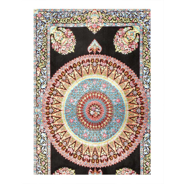 Viscose on a cotton foundation with a medallion This rug has a dense, soft pile, and excellent quality, to ensure that you...
