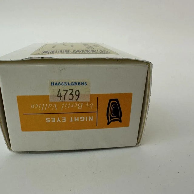 Beige Small Sculpture Owl Night Eyes by Berta Vallien for Kosta Boda, Sweden For Sale - Image 8 of 9