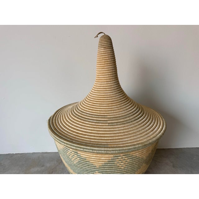 Large Vintage African Style Lidded Floor Basket With Geometric Pattern For Sale - Image 4 of 11