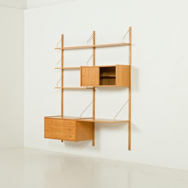 Mid-Century Modern Danish Oak Wall Unit by Preben Sorensen for PS System, Randers, 1970s For Sale - Image 3 of 17