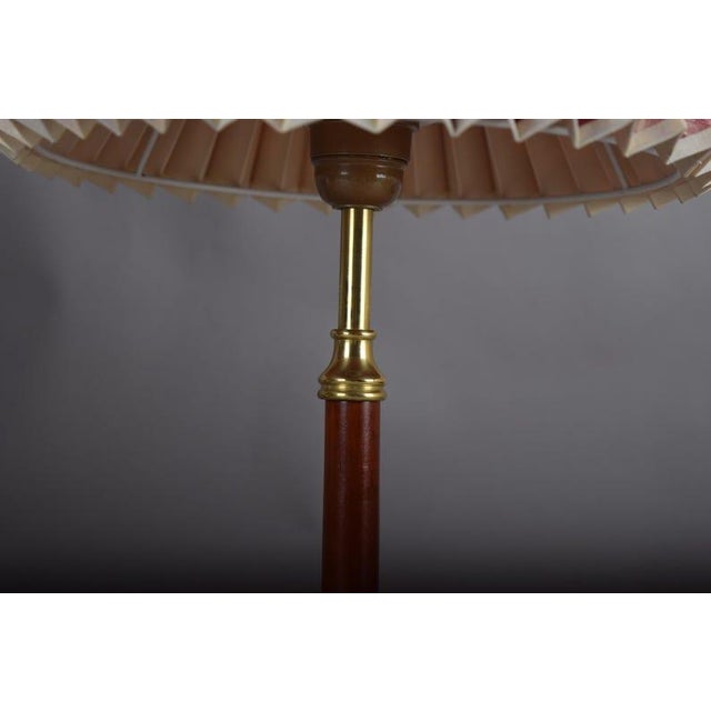 1970s Brass and Wood Table Lamps With Pleated Floral Shades - a Pair For Sale - Image 6 of 9
