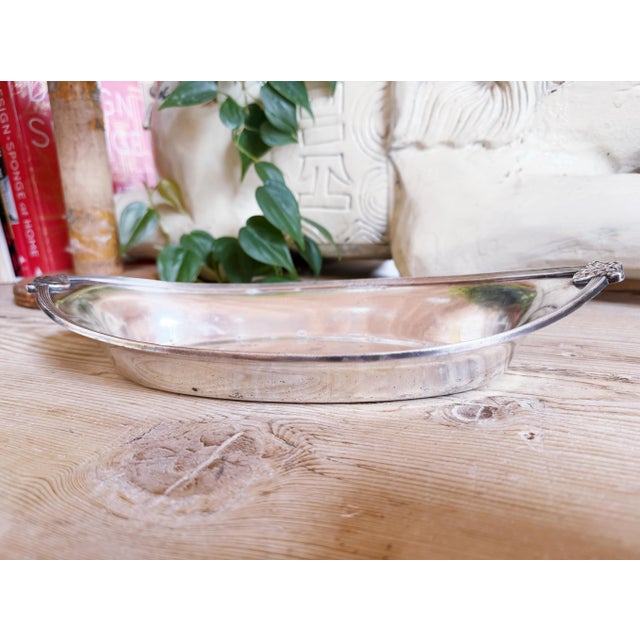 Reed & Barton 1942 Silver Plated Serving Basket From the Copley Plaza Hotel Boston For Sale - Image 4 of 7