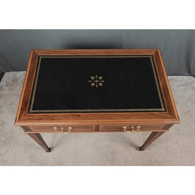 Small English Mahogany Desk, 20th Century For Sale - Image 5 of 16