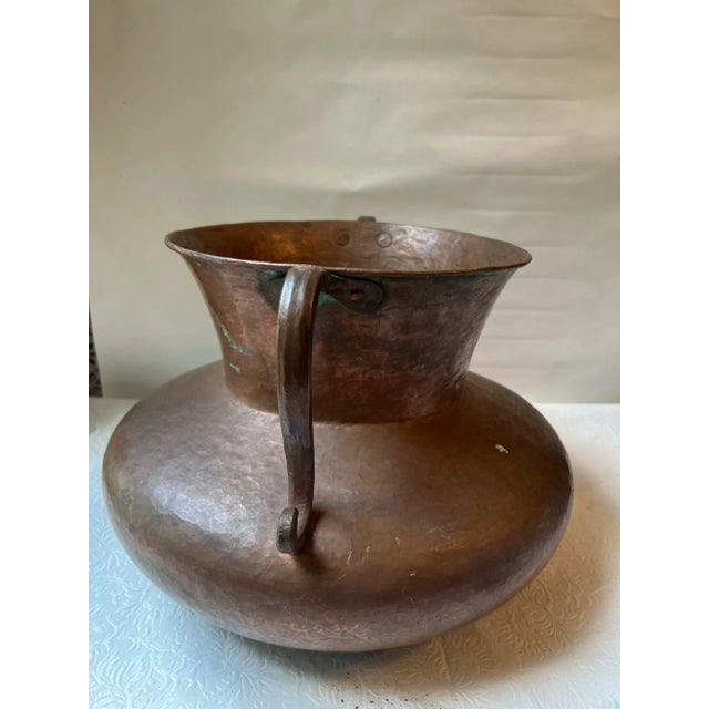 Large Late 19th Century Antique Hammered Copper Pot For Sale - Image 4 of 13