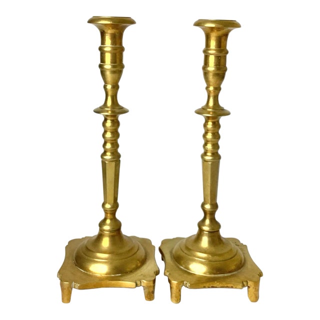 Pair of Early 19th Century Georgian Brass Footed Candlesticks With Square Base For Sale